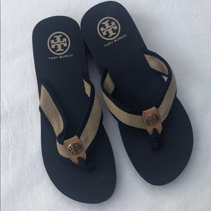 NWOT Tory Burch Ray Sandals Sz 9